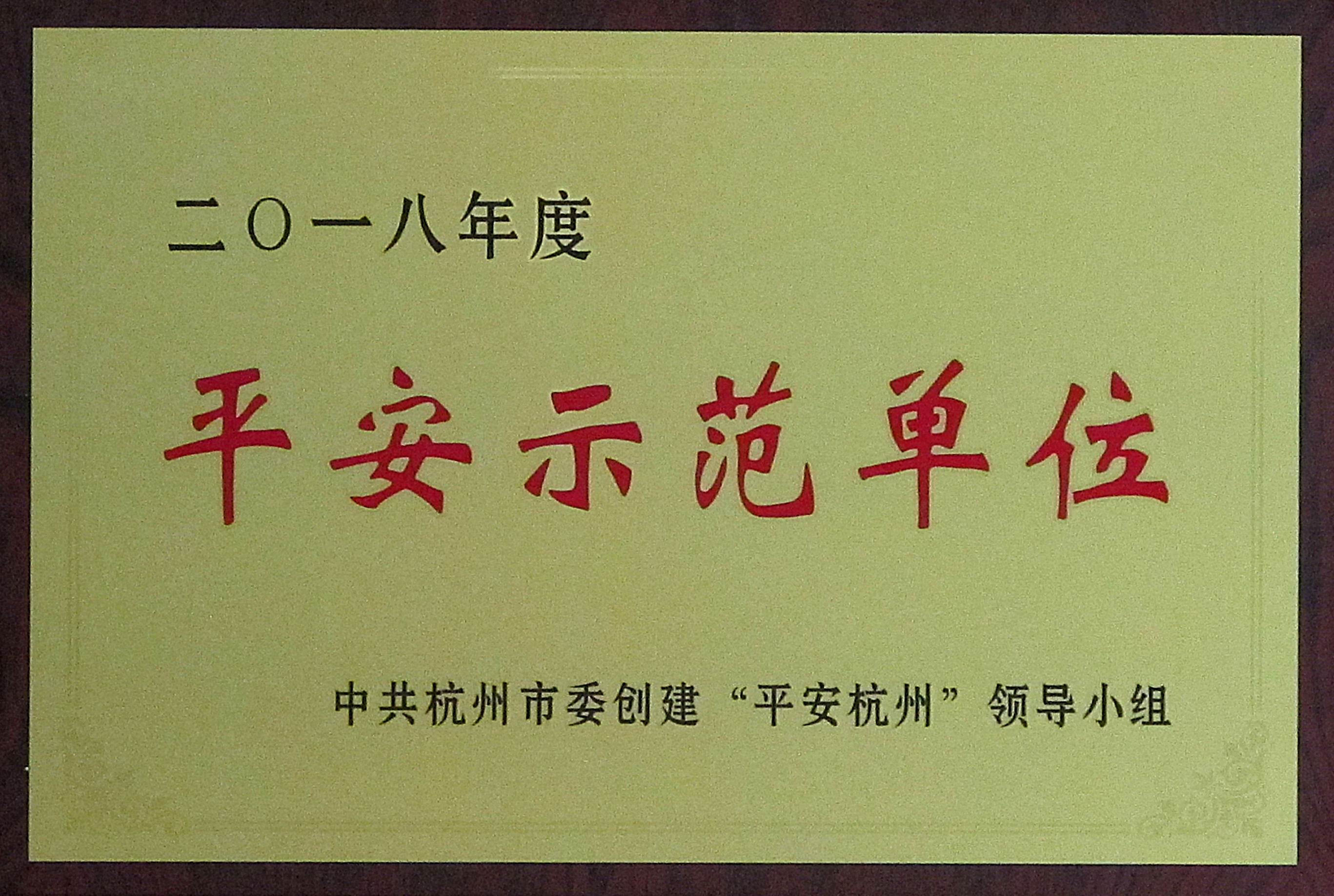 1556004369454673.jpg